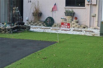 7901 Northwest 33rd Street in Hollywood, FL - Building Photo - Building Photo