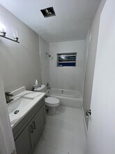 9675 SW 1st Pl in Boca Raton, FL - Building Photo - Building Photo