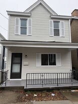 722 Eureka St in Pittsburgh, PA - Building Photo