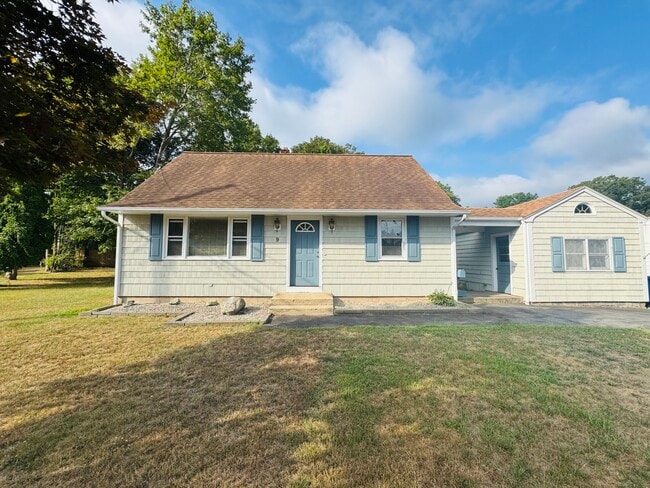 property at 9 Edgewood Ave