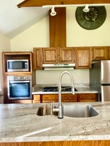 477 E Sacramento Ave in Chico, CA - Building Photo