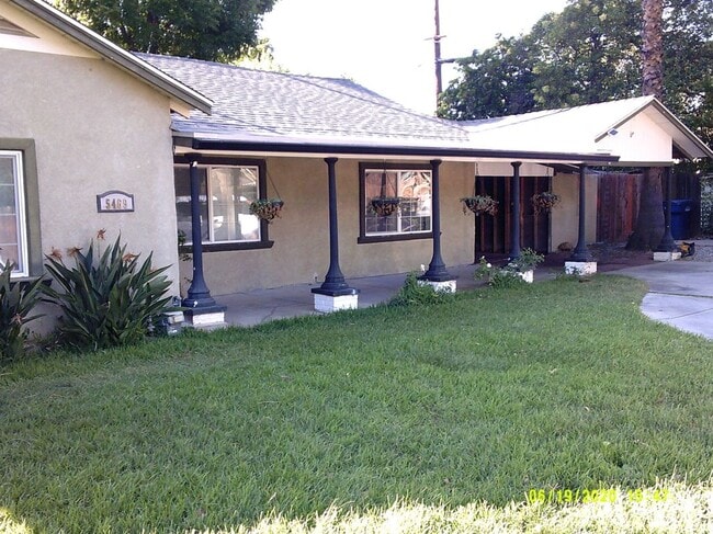 property at 5469 Palm Ave