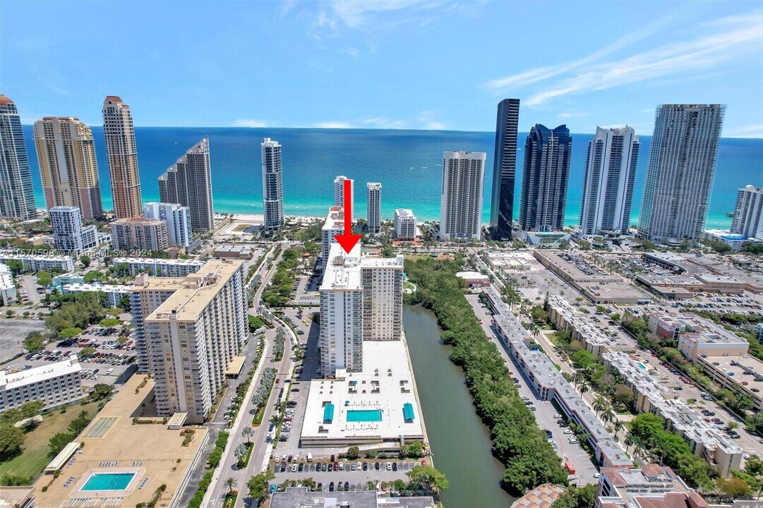 230 174th in Sunny Isles Beach, FL - Building Photo