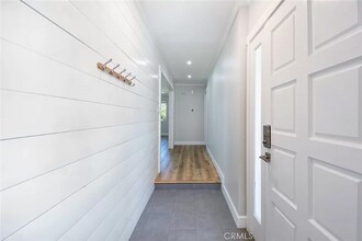835 Magarian Rd in Fallbrook, CA - Building Photo - Building Photo