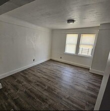 138 S 10th St, Unit 1 in Newark, NJ - Foto de edificio - Building Photo