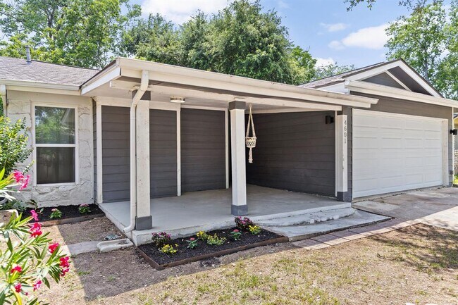 4601 Candletree Ln in Austin, TX - Building Photo - Building Photo