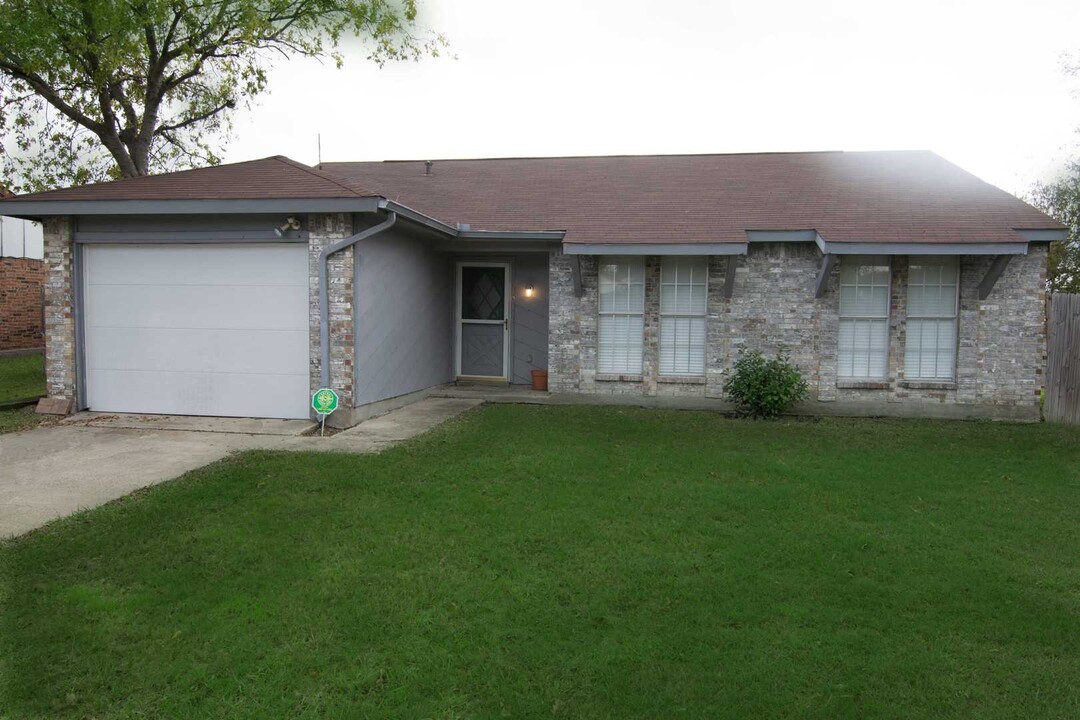 101 Brockway Dr in Rockwall, TX - Building Photo