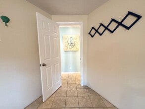 404 Norton St in Oak Island, NC - Building Photo - Building Photo