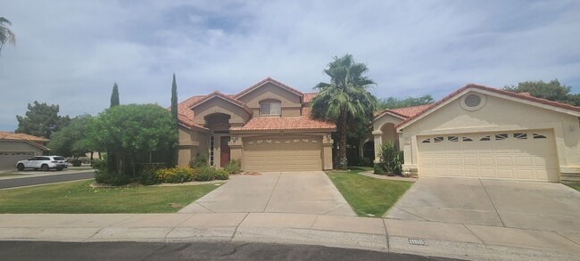 property at 8995 E Gail Rd