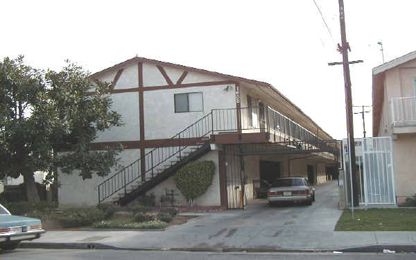 1638 W 146th St in Gardena, CA - Building Photo