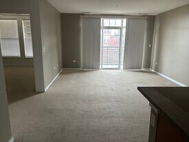 7757 Van Buren St in Forest Park, IL - Building Photo