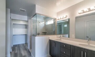 3183 E Sky Rim Wy in Saint George, UT - Building Photo - Building Photo