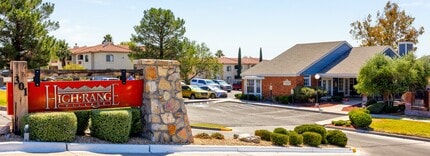 High Range Village in Las Cruces, NM - Foto de edificio - Building Photo
