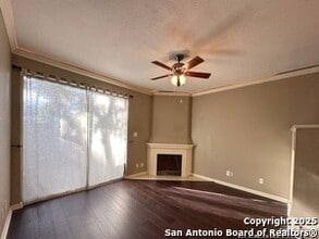 11815 Vance Jackson Rd in San Antonio, TX - Building Photo - Building Photo