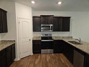 18412 Speculator Ln in Elgin, TX - Building Photo - Building Photo