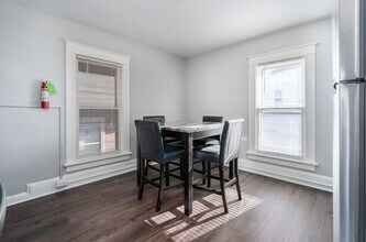 1228 Louisiana St in Lawrence, KS - Building Photo - Building Photo