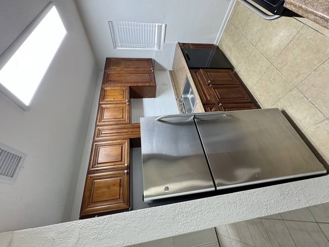 2401 NW 2nd St in Boynton Beach, FL - Building Photo - Building Photo