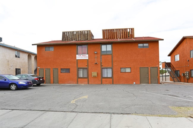2293 Exeter Dr