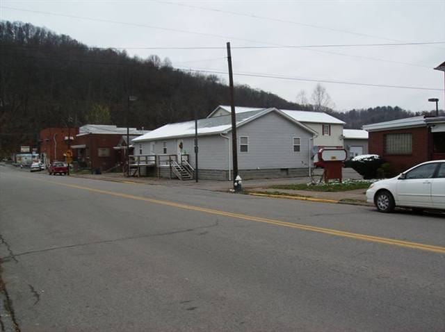 502-504 Main Ave in Weston, WV - Building Photo - Building Photo