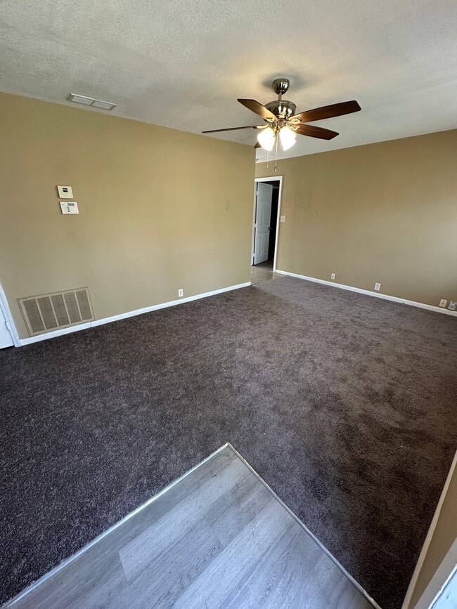 7405 E 112th St in Kansas City, MO - Building Photo - Building Photo