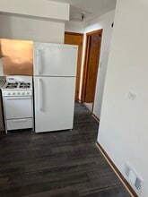 416 W 144th St, Unit 2 R in Riverdale, IL - Foto de edificio - Building Photo