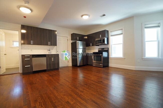 property at 25 Marney St