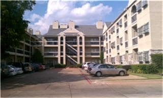 property at 4800 W Lovers Ln