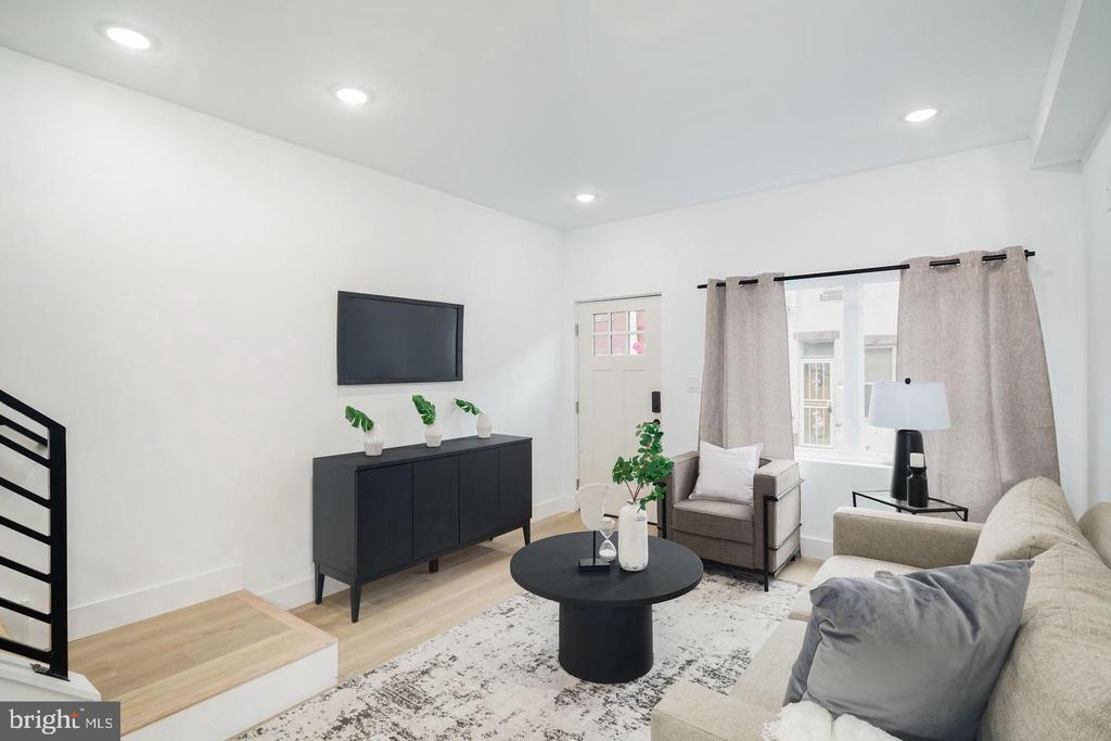 3957 Wyalusing Ave in Philadelphia, PA - Building Photo