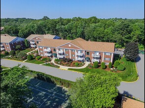 Belmont West in Brockton, MA - Foto de edificio - Building Photo