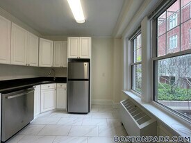 24 Chauncy St in Cambridge, MA - Building Photo