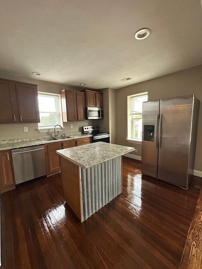 property at 722 S Spring St