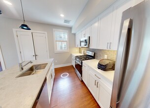 396 Harvard St in Cambridge, MA - Building Photo - Building Photo