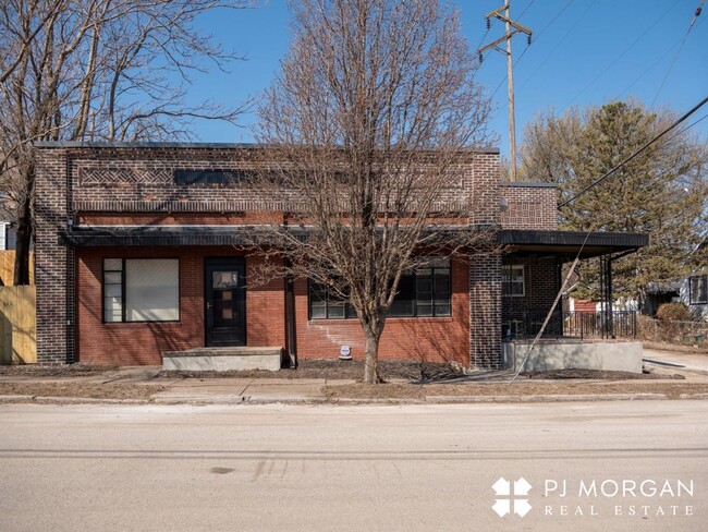 property at 1214 S 22nd St