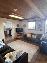 41 Ocean View Ave in Dillon Beach, CA - Building Photo - Building Photo