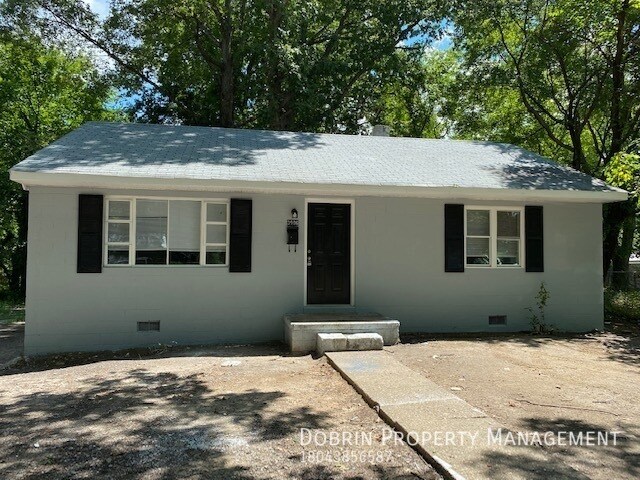 3906 Lynhaven Ave in Richmond, VA - Building Photo