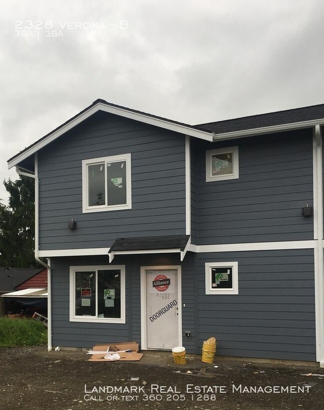 2328 Verona St-Unit -B in Bellingham, WA - Building Photo - Building Photo