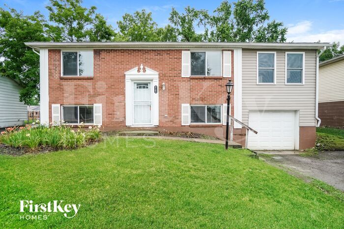 3103 Valleywood Dr in Columbus, OH - Building Photo