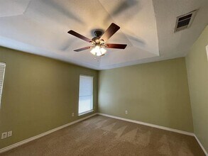 5219 Stagetrail Dr in Arlington, TX - Building Photo - Building Photo