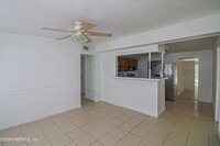 10320 Mayan Dr, Unit 5 in Jacksonville, FL - Building Photo - Building Photo