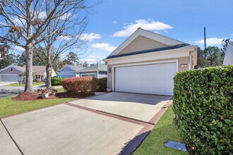 12 Moonglow Ct in Bluffton, SC - Building Photo - Building Photo
