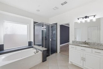 11813 Smithton Ave in McKinney, TX - Building Photo - Building Photo