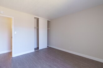 Garden Village Apartments in Fremont, CA - Foto de edificio - Interior Photo