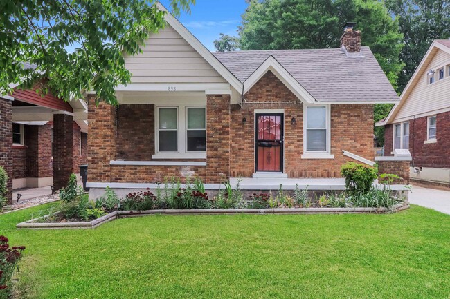 property at 898 N Evergreen St