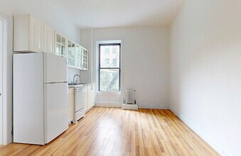 Central Park West in New York, NY - Building Photo - Building Photo