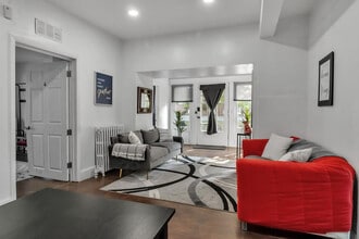 2 Niagara Fls Blvd in Buffalo, NY - Building Photo - Building Photo