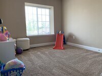 16654 Holy Cross Ln photo'