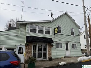 301 S Robinson Ave in Pen Argyl, PA - Building Photo - Building Photo
