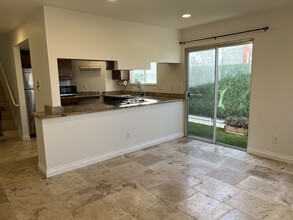 277 Elm Ave, Unit A in Imperial Beach, CA - Building Photo - Building Photo