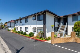 12833 Brookhurst Way in Garden Grove, CA - Building Photo