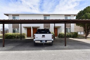 113 Rhonda Dr in Del Rio, TX - Building Photo